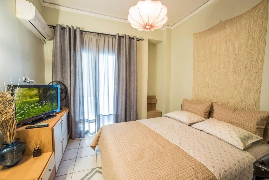 Athinas Apartment ピレウス エクステリア 写真