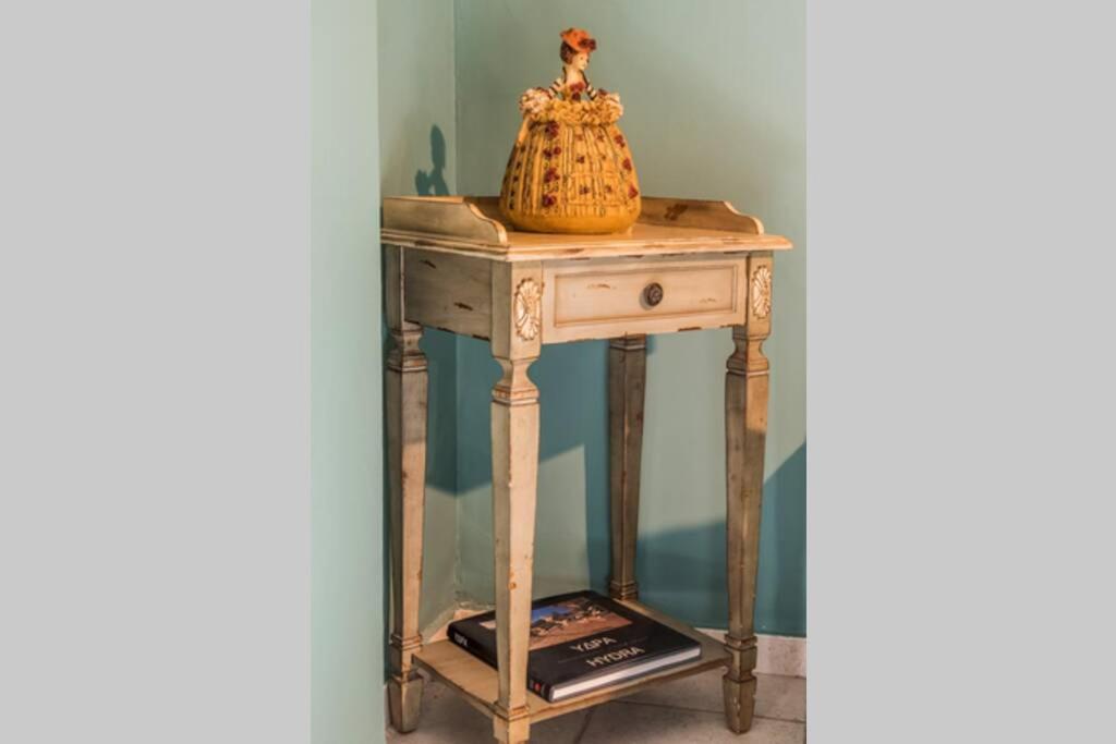 Athinas Apartment ピレウス エクステリア 写真
